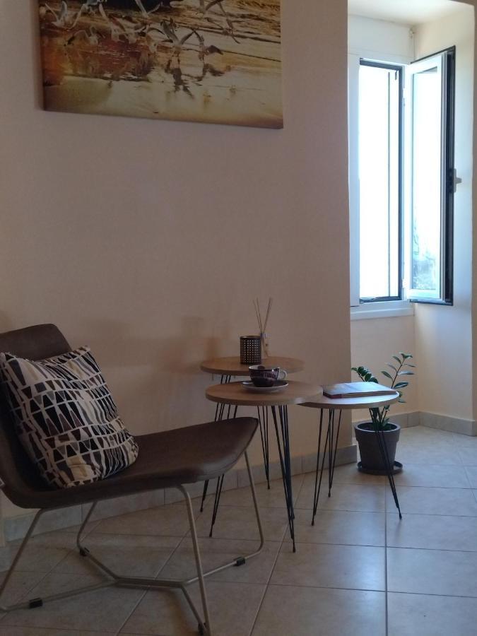 Villa Serenity Vóvikes 外观 照片