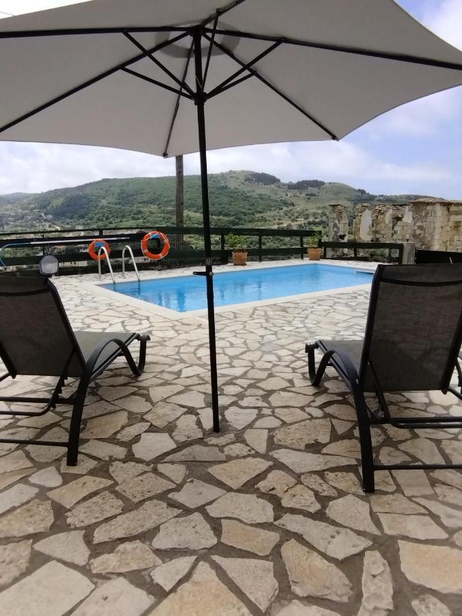 Villa Serenity Vóvikes 外观 照片